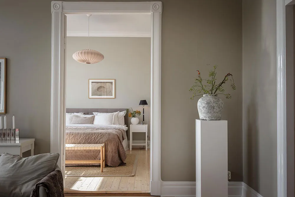 Тёплая и нежная квартира с камином в Швеции - Gallery image 14