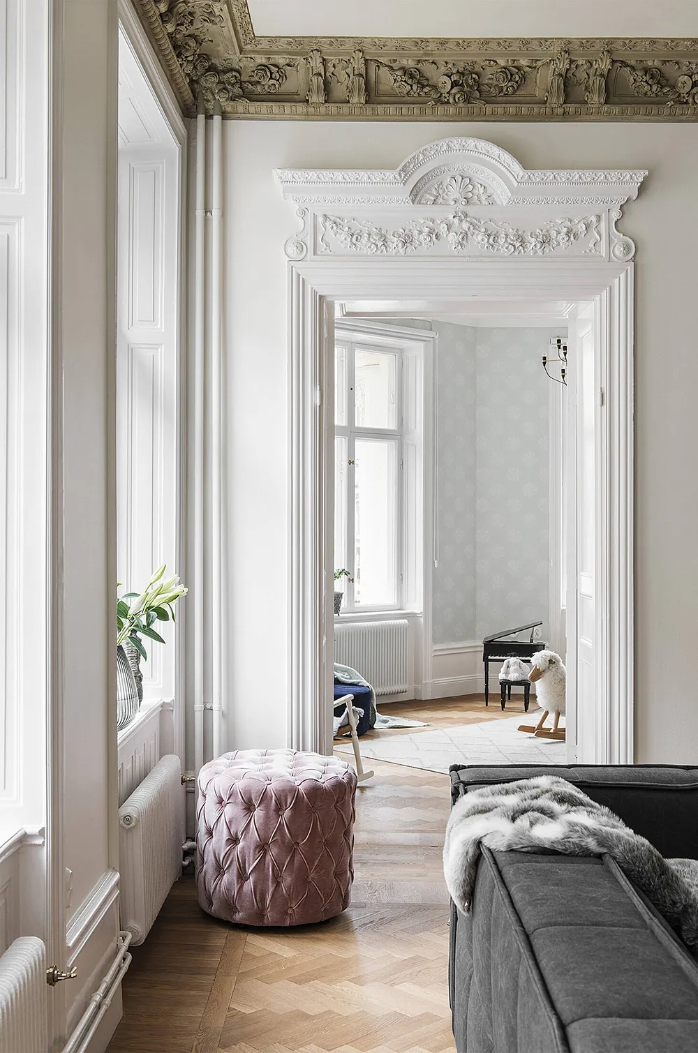 Смілива сучасна класика в Стокгольмі - Gallery image 16