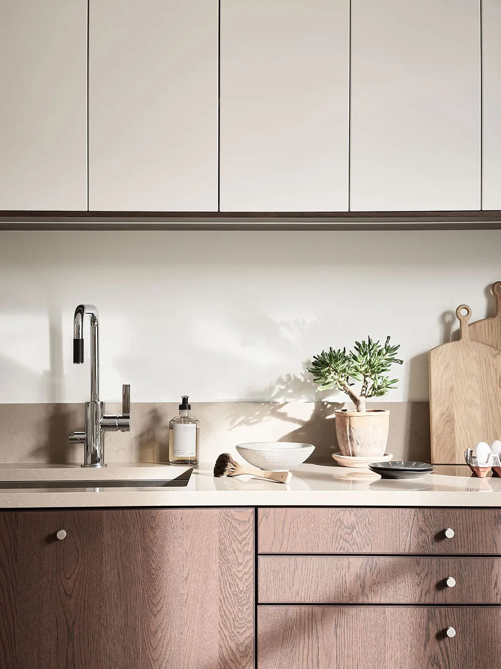 Светлая скандинавская квартира с эффектной мансардой (69 кв. м) - Gallery image 15