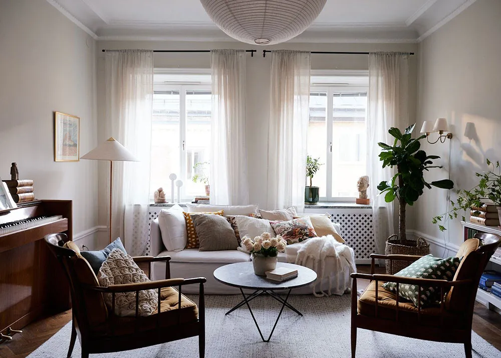 Прекрасна скандинавська квартира з зеленими стінами та ретро-деталями - Gallery image 19