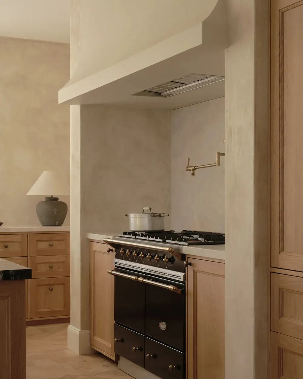 Приятная игра света и текстур в дизайне дома в Сиднее - Gallery image 5