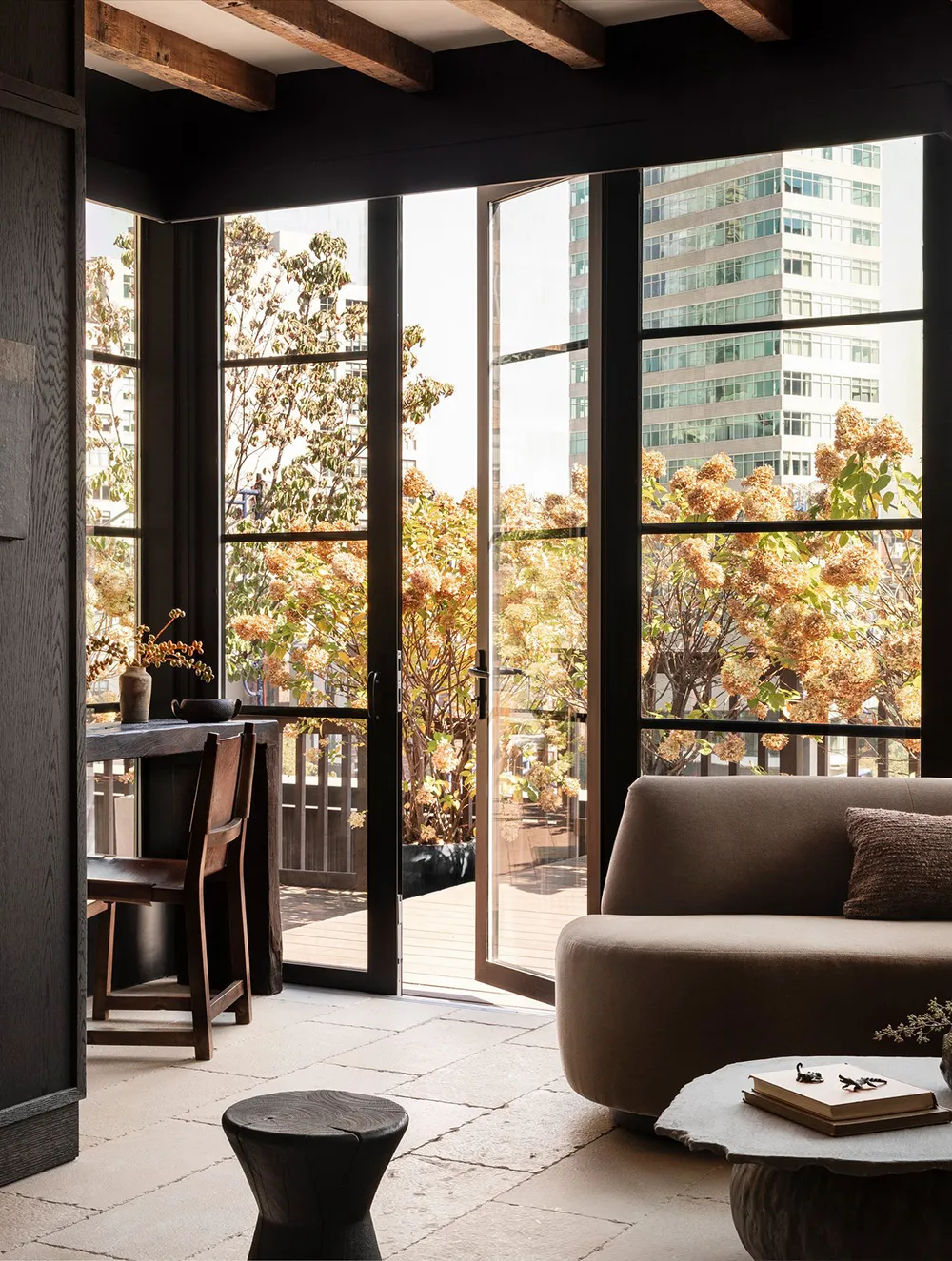 Style impeccable dans la conception d'appartements à New York par Sean Anderson - Gallery image 10