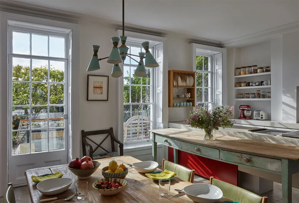 Beautiful Family House on the Riverbank in London - Gallery image 3