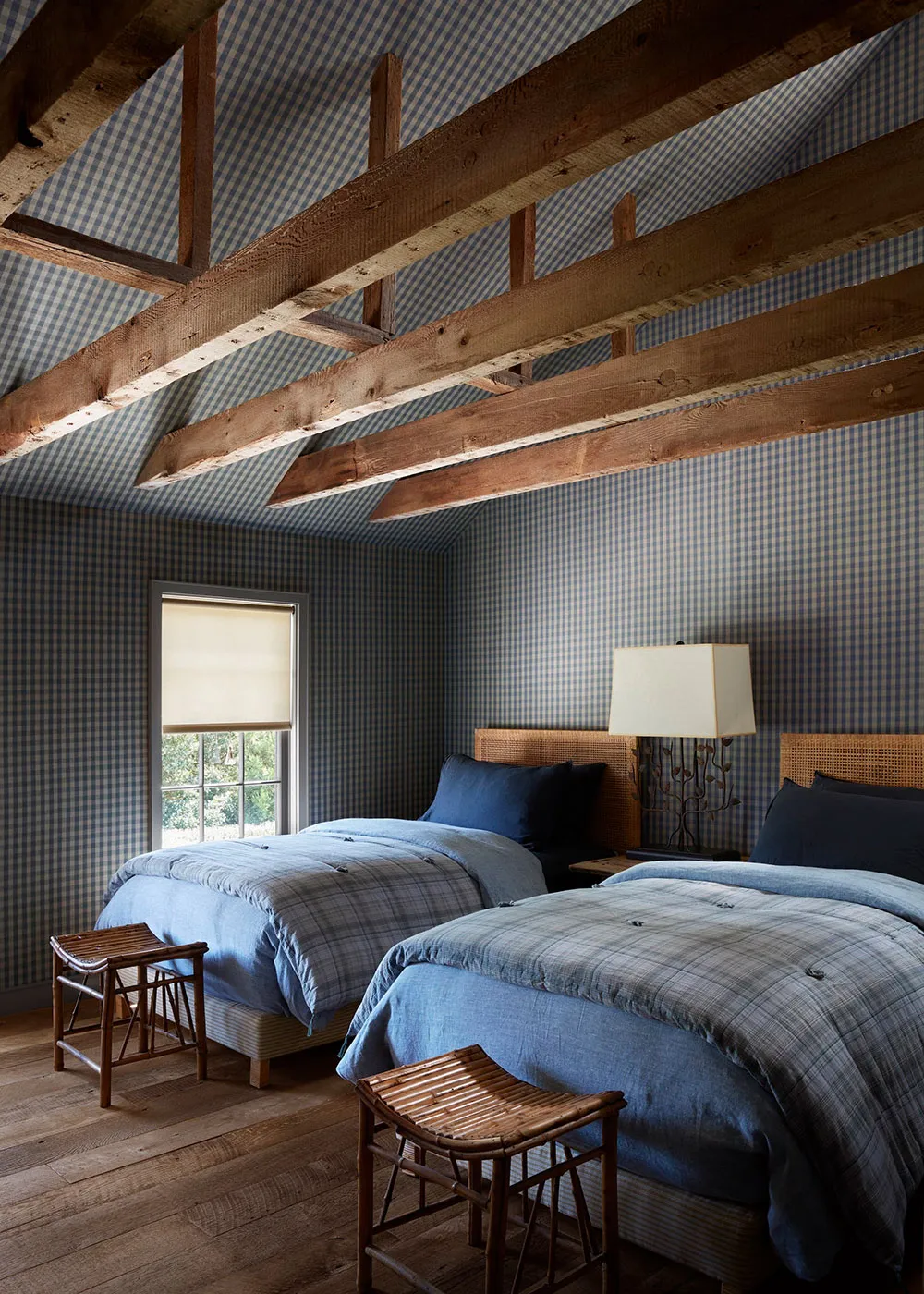 Un mélange audacieux de styles dans le design d'une maison familiale de vacances sur Long Island - Gallery image 19