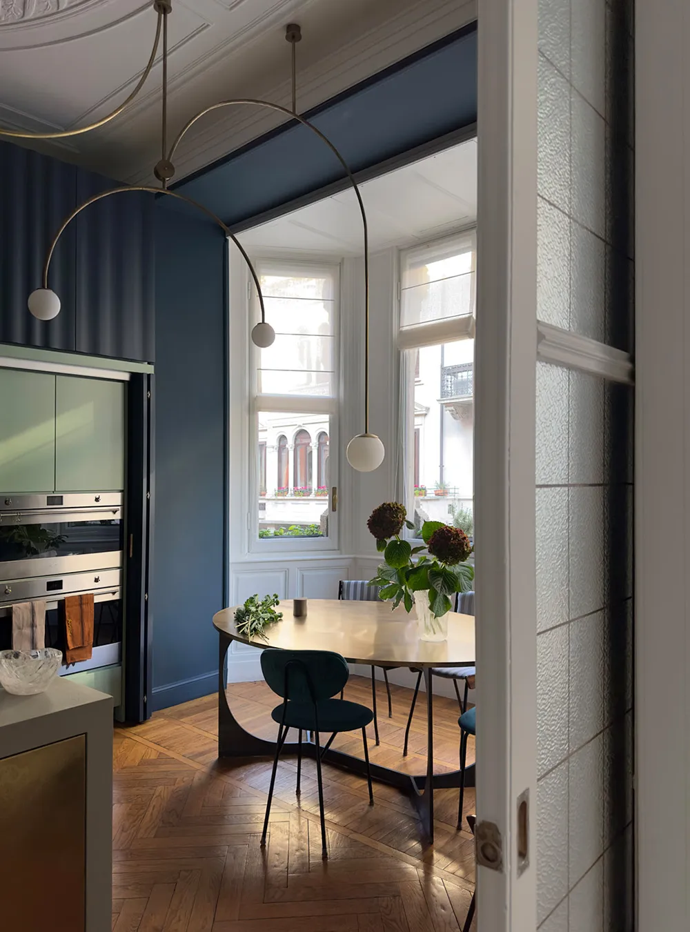 Современная эклектика в 100-летнем доме в Милане - Gallery image 3