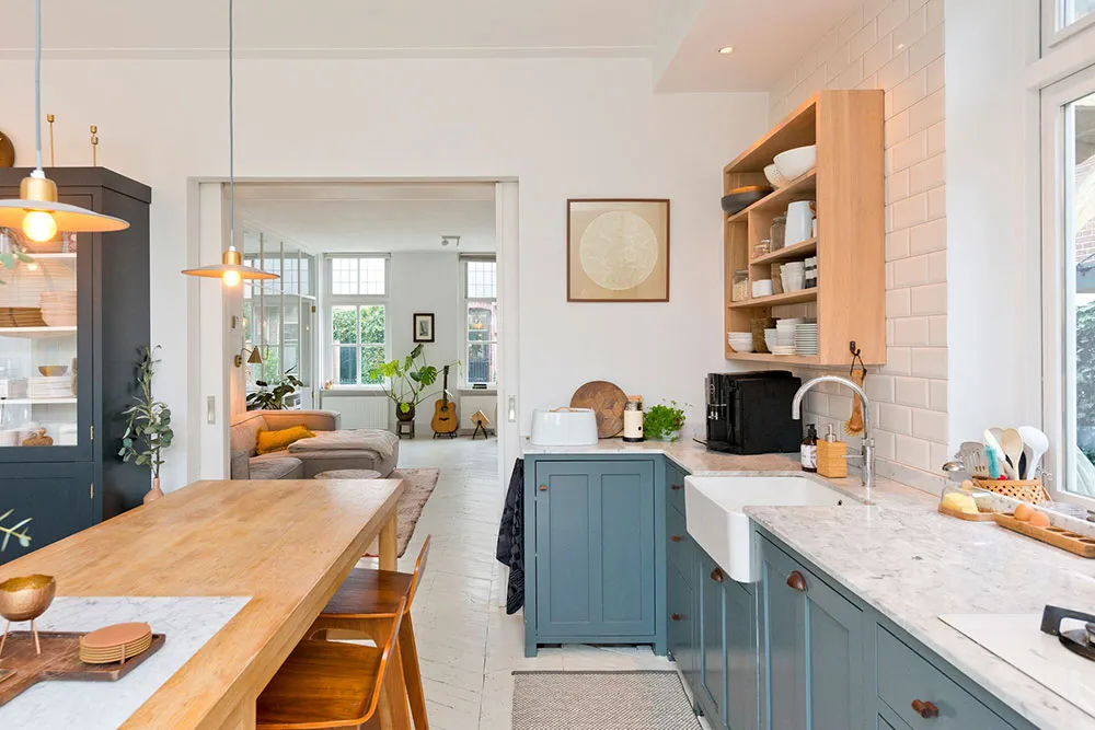 Cute Dutch Cottage with White Interiors - Gallery image 16