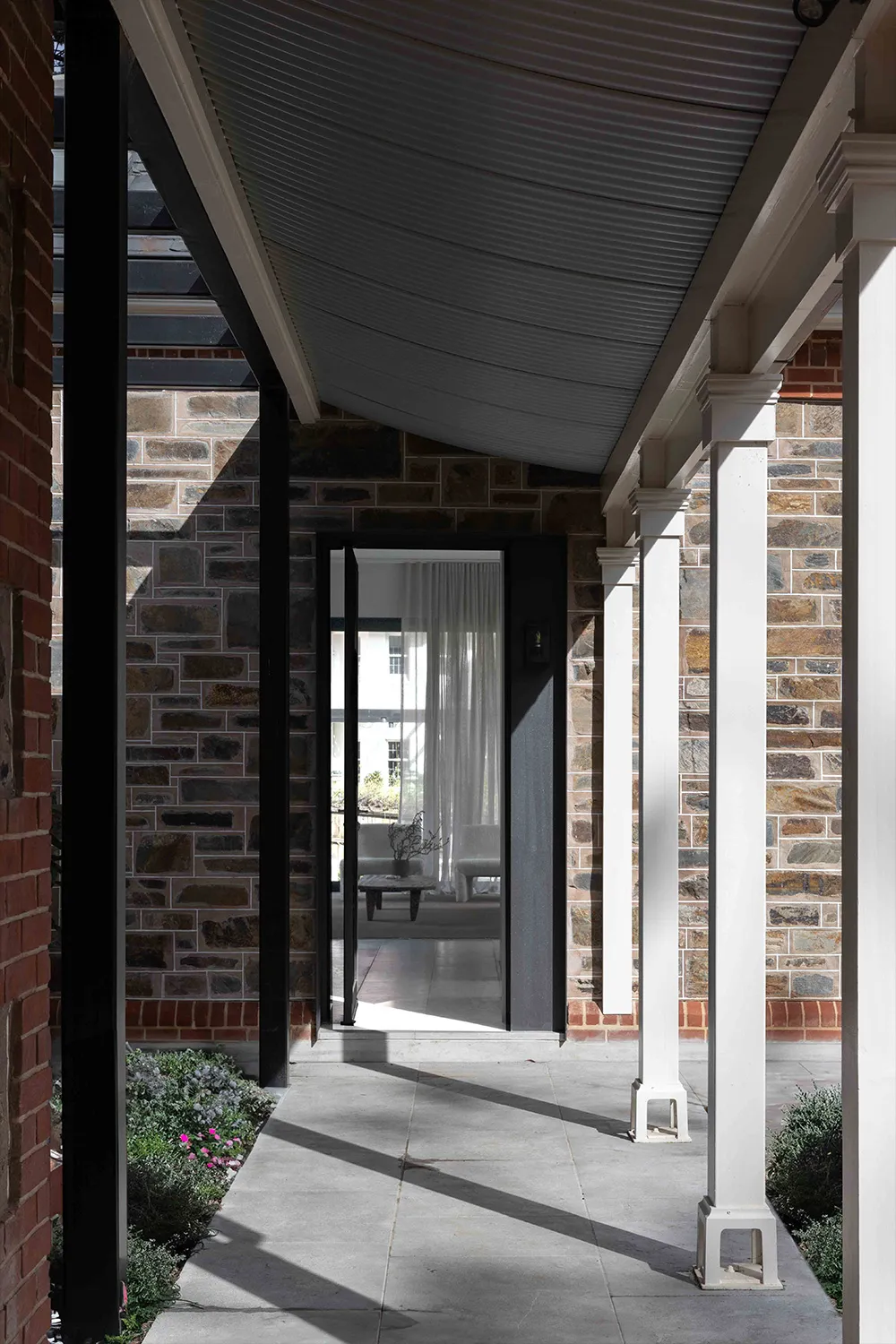 Combinaison élégante du vieil et du nouveau dans le design intérieur en Australie - Gallery image 24