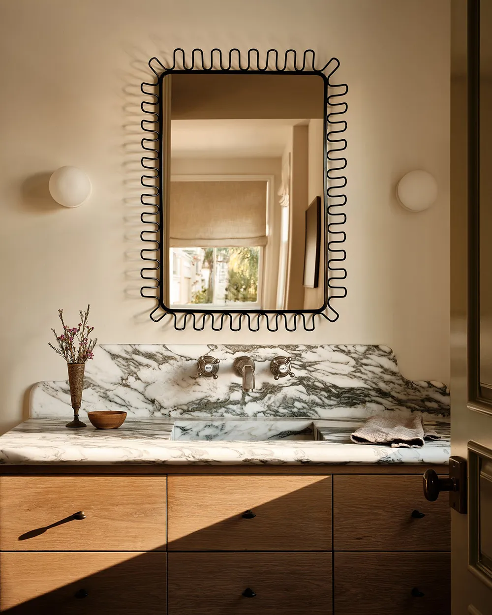 Warm modernes Design und Blick auf die Bucht: Haus in Los Angeles - Gallery image 18