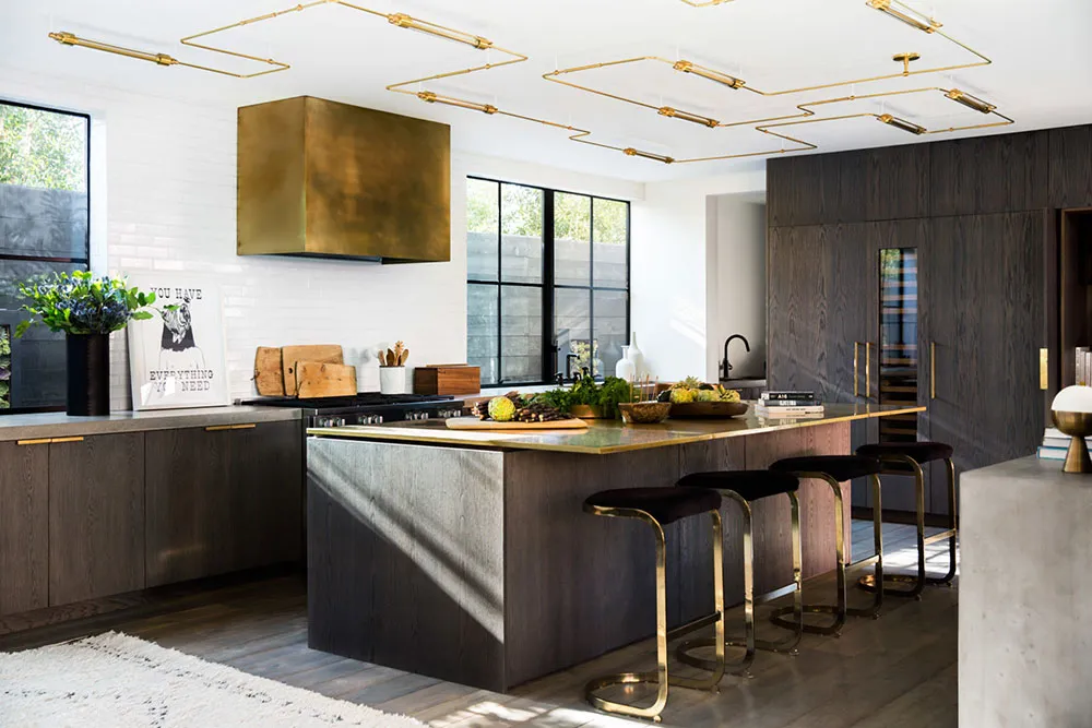 Bold Design for Life and Entertainment in Malibu - Gallery image 2