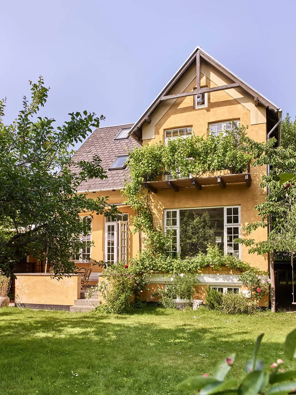 Beautiful 19th Century Danish Villa, Renovated in One Month - Gallery image 1