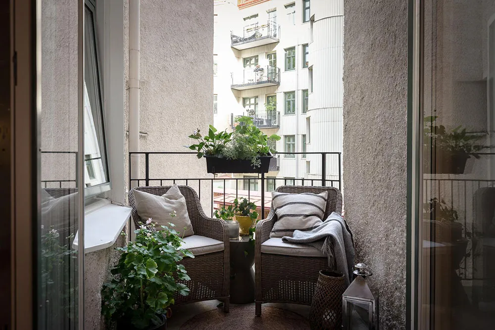 Тёплая и нежная квартира с камином в Швеции - Gallery image 23