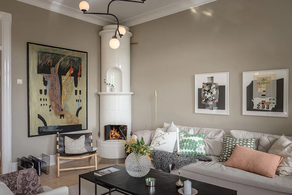 Тёплая и нежная квартира с камином в Швеции - Gallery image 7