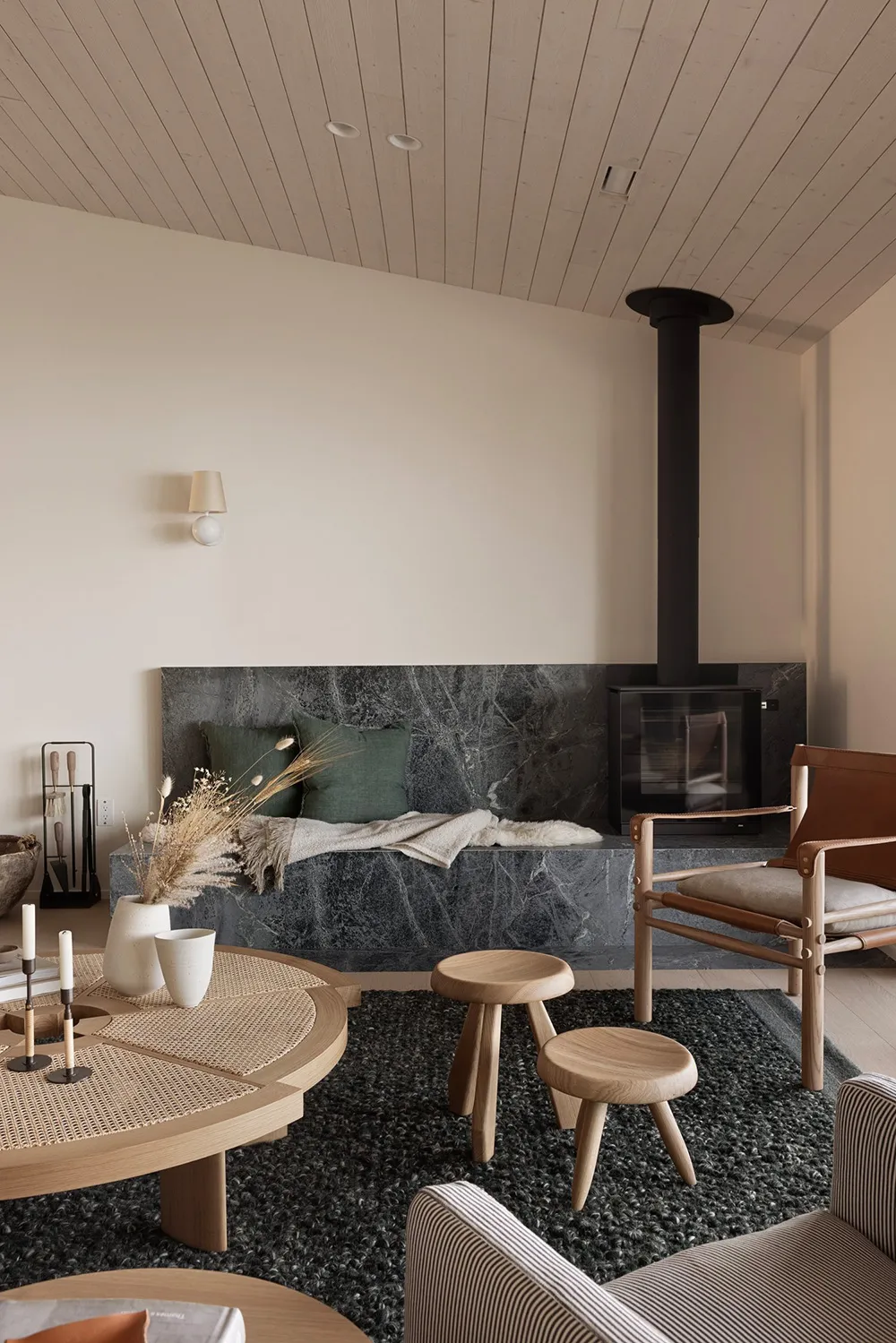 Diseño relajante de interior en la costa del océano en California - Gallery image 4