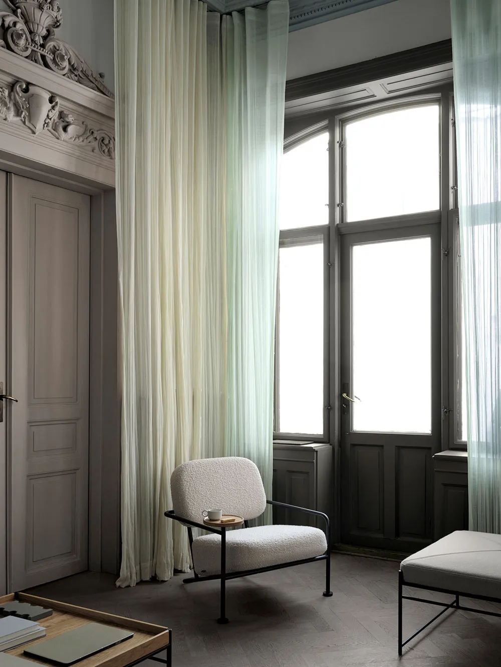 Modern skandinavischer Stil mit eleganten Akzenten in den Arbeiten von Andrea Papini - 8