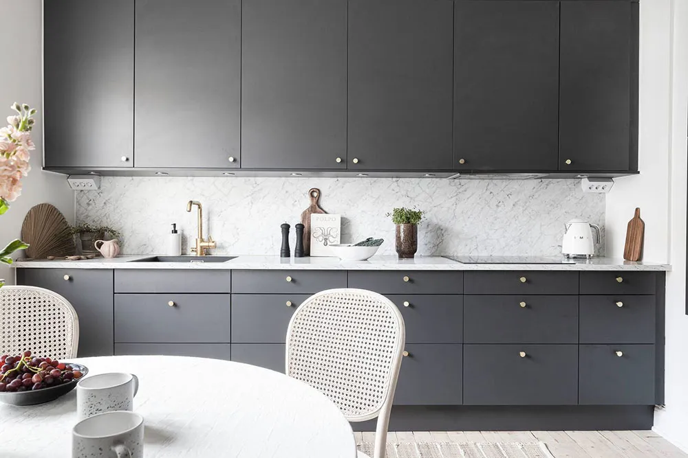 Для любителей серых стен: бюджетная квартира в Швеции (54 кв. м) - Gallery image 6