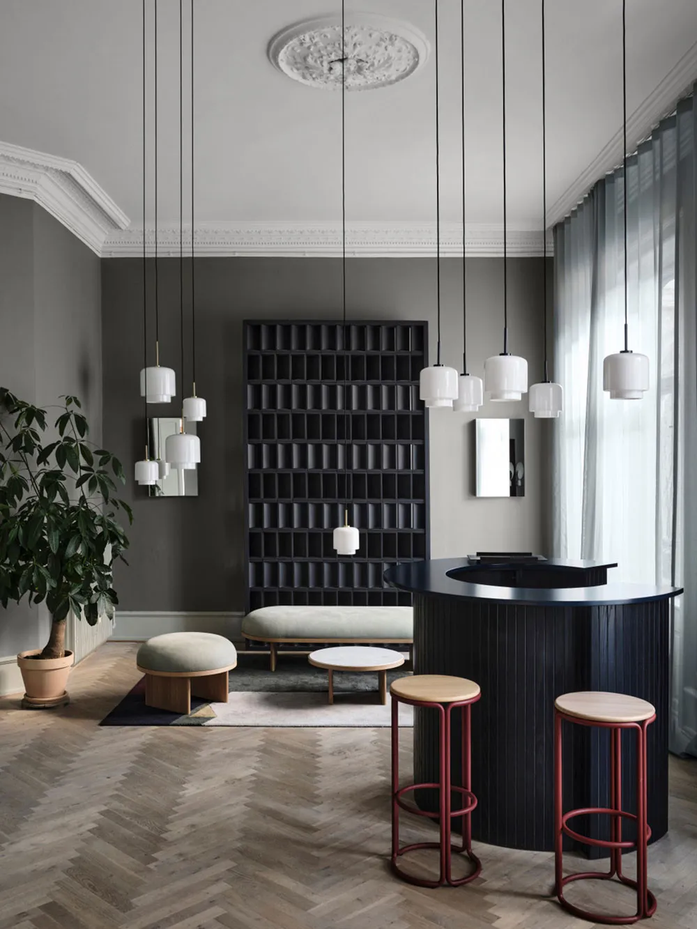 Modern skandinavischer Stil mit eleganten Akzenten in den Arbeiten von Andrea Papini - 15