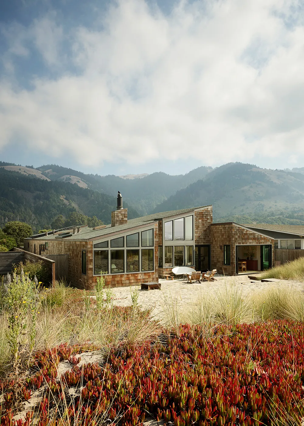 Дюны і пляж за кілька кроків: будинок біля океану в Каліфорнії - Gallery image 1