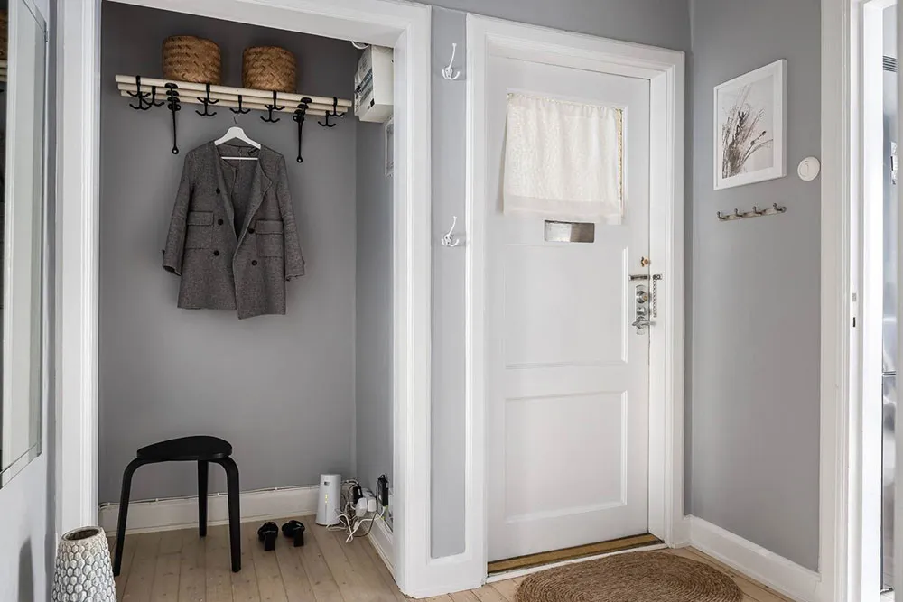 Для любителей серых стен: бюджетная квартира в Швеции (54 кв. м) - Gallery image 18