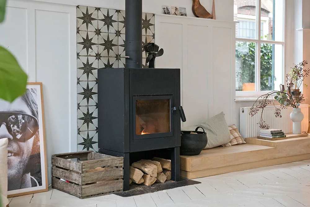 Cute Dutch Cottage with White Interiors - Gallery image 9