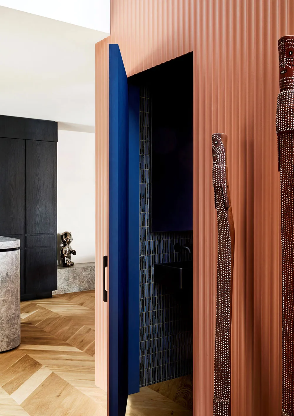 Rénovation moderne colorée d'une maison de 1930 à Melbourne - Gallery image 25