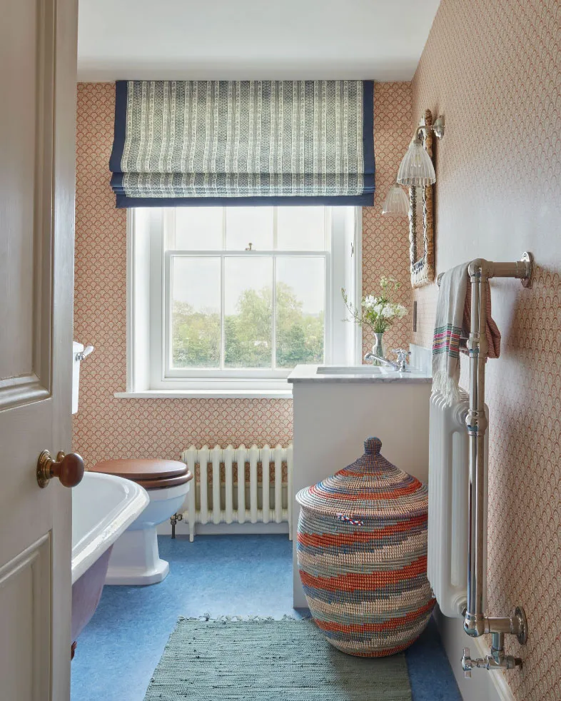 Beautiful Family House on the Riverbank in London - Gallery image 12