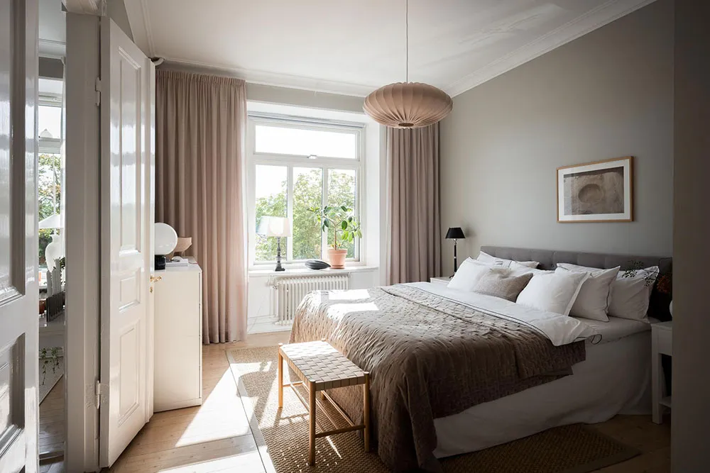 Тёплая и нежная квартира с камином в Швеции - Gallery image 9