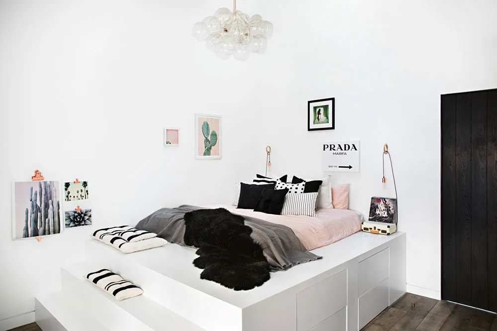 Bold Design for Life and Entertainment in Malibu - Gallery image 8