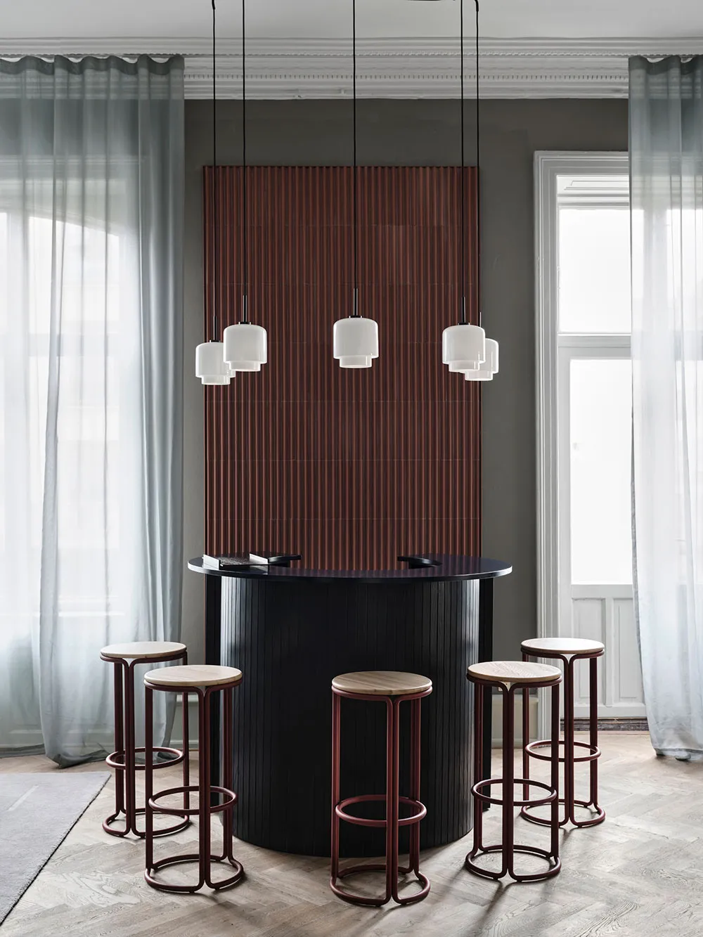 Modern skandinavischer Stil mit eleganten Akzenten in den Arbeiten von Andrea Papini - 13