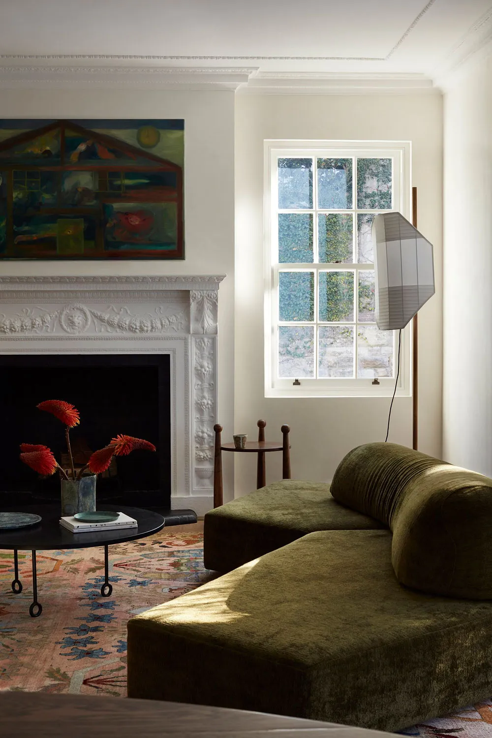 Spokojny nowoczesny интерьер w Sydney z arkami i kolumnami - Gallery image 4