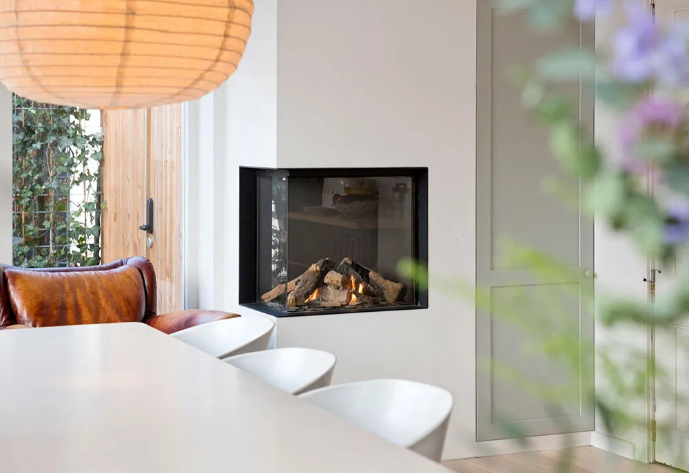 Cute Dutch Cottage with White Interiors - Gallery image 21