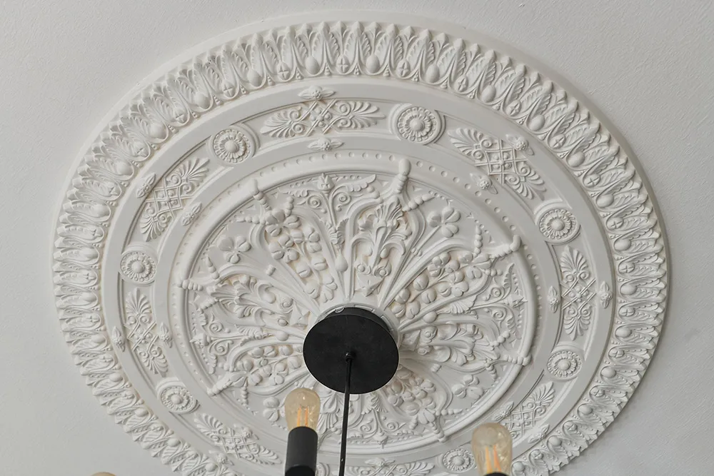 Компактная трехкомнатная квартира в Швеции в монохромных тонах (65 кв. м) - Gallery image 9