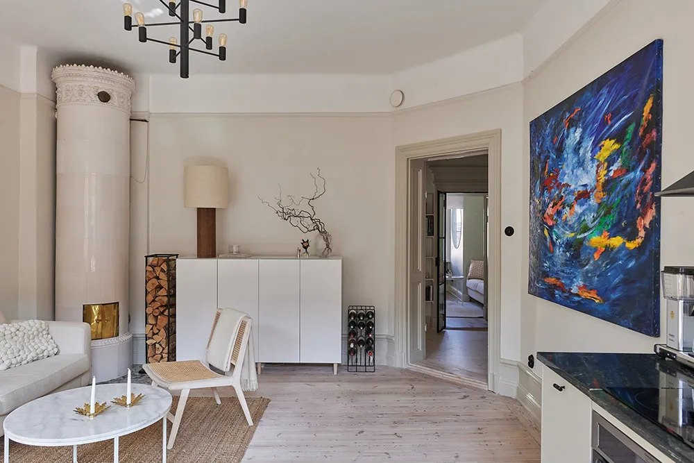 Компактная трехкомнатная квартира в Швеции в монохромных тонах (65 кв. м) - Gallery image 5