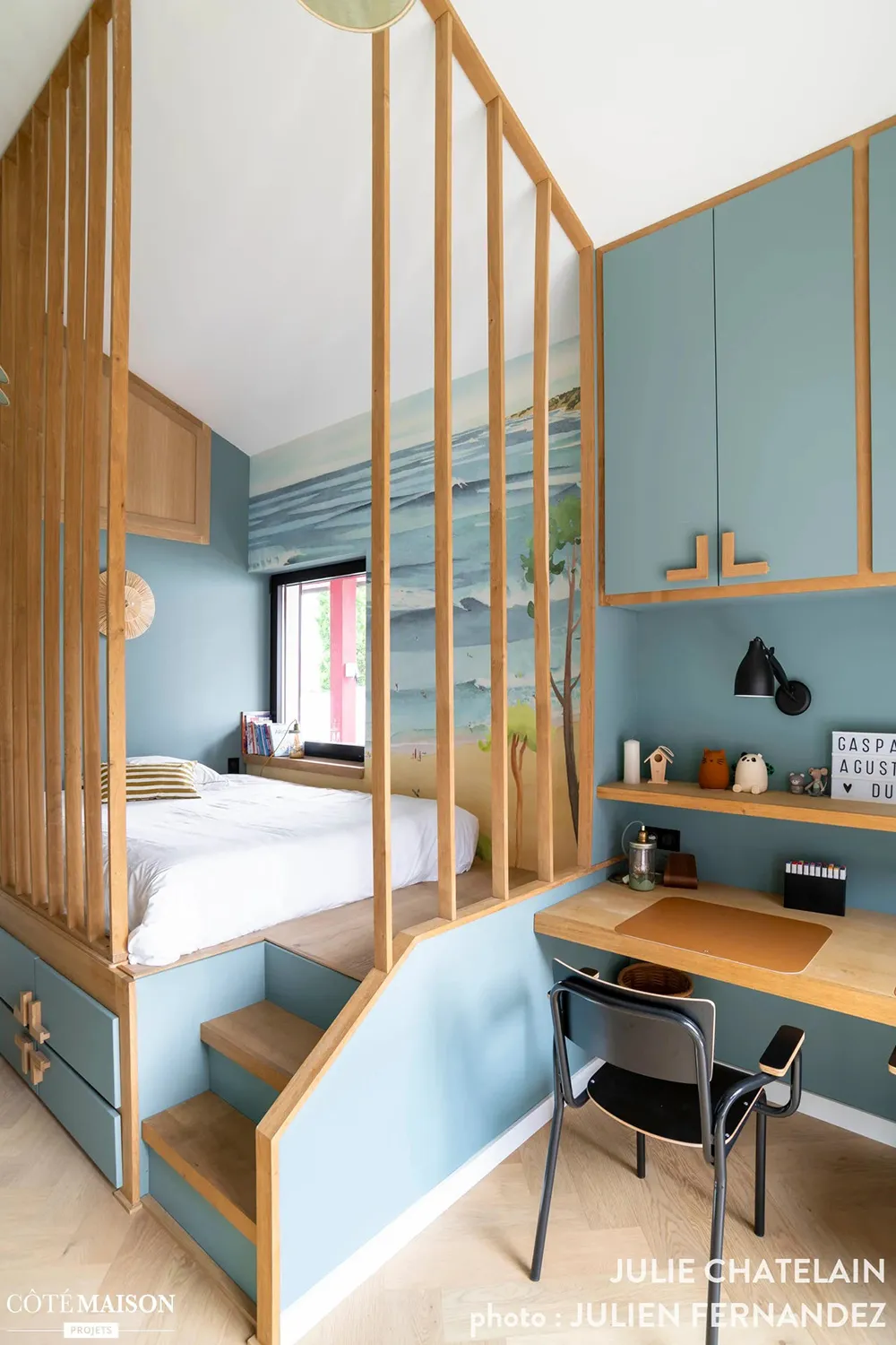 Design élégant dans des tons chauds pour une villa sur la côte atlantique de France - Gallery image 19