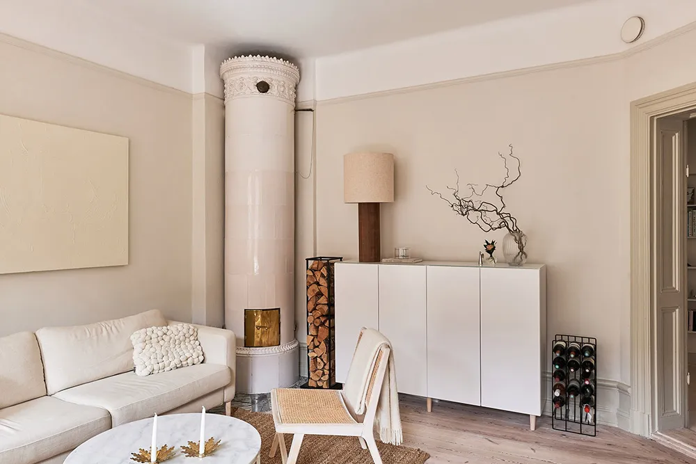 Компактная трехкомнатная квартира в Швеции в монохромных тонах (65 кв. м) - Gallery image 6