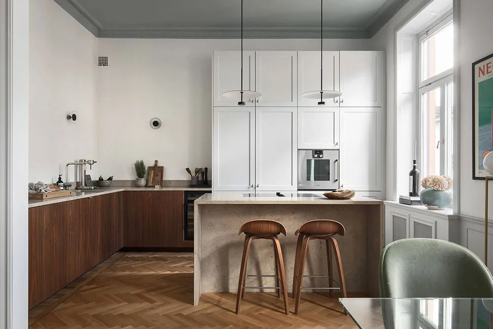 Stylish Scandinavian Interior with Pastel Ceiling (93 sqm) - Gallery image 4