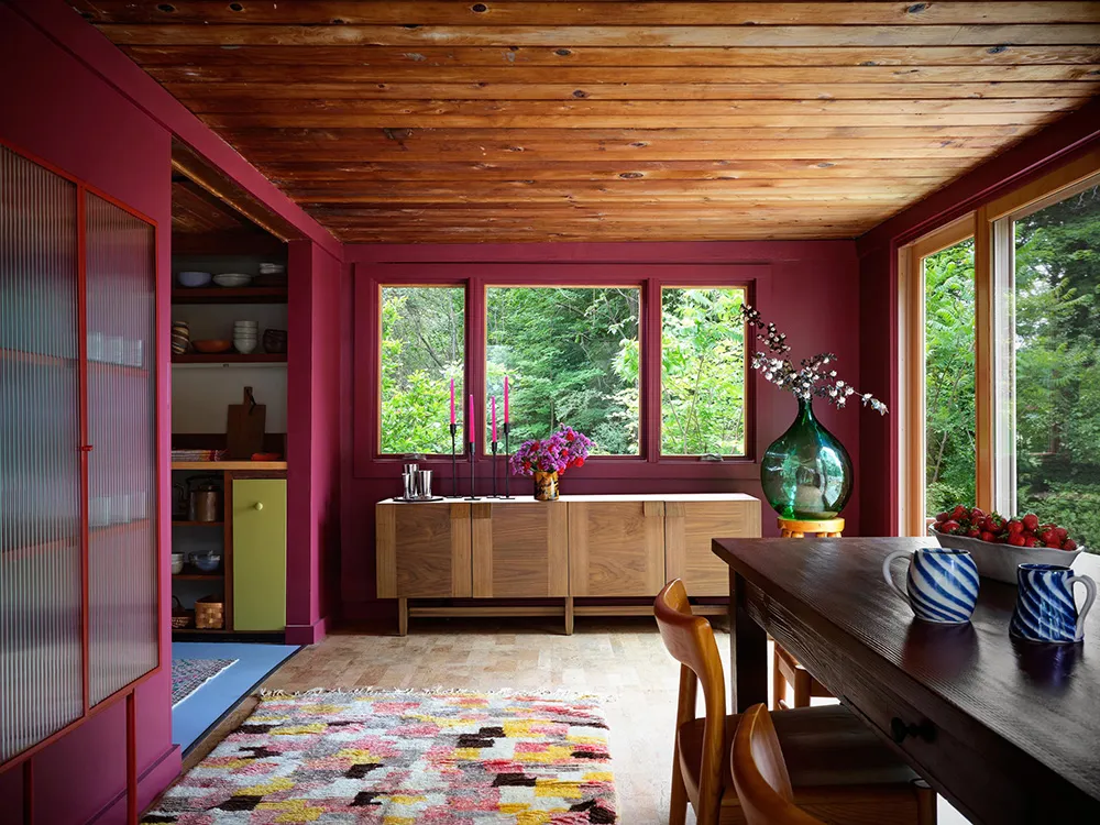 Необычный семейный дом 1960-х годов в Вермонте с яркими интерьерами - Gallery image 2