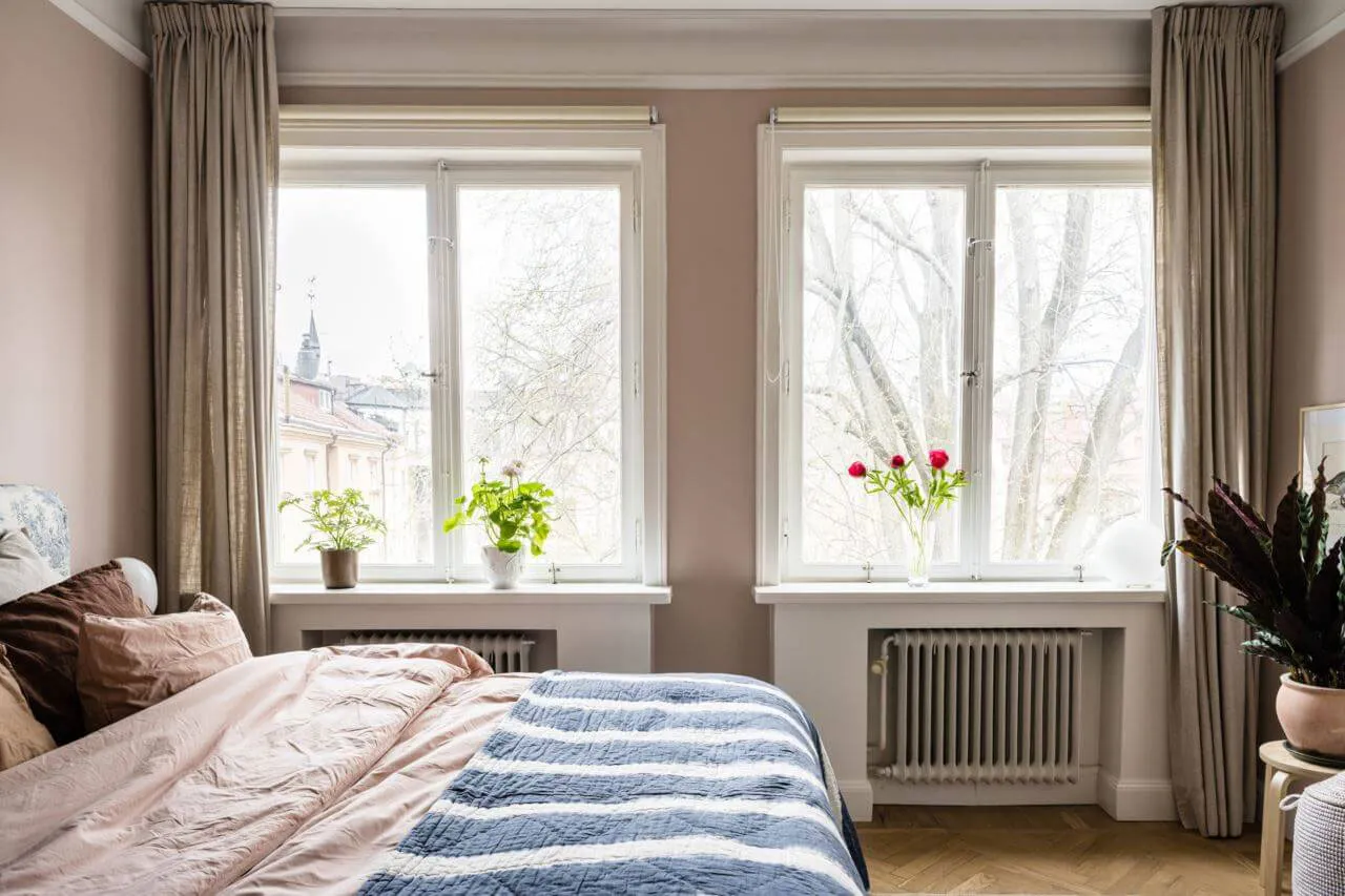 Cozy Scandinavian Interior with Large Library (98 sq. m) - Gallery image 14