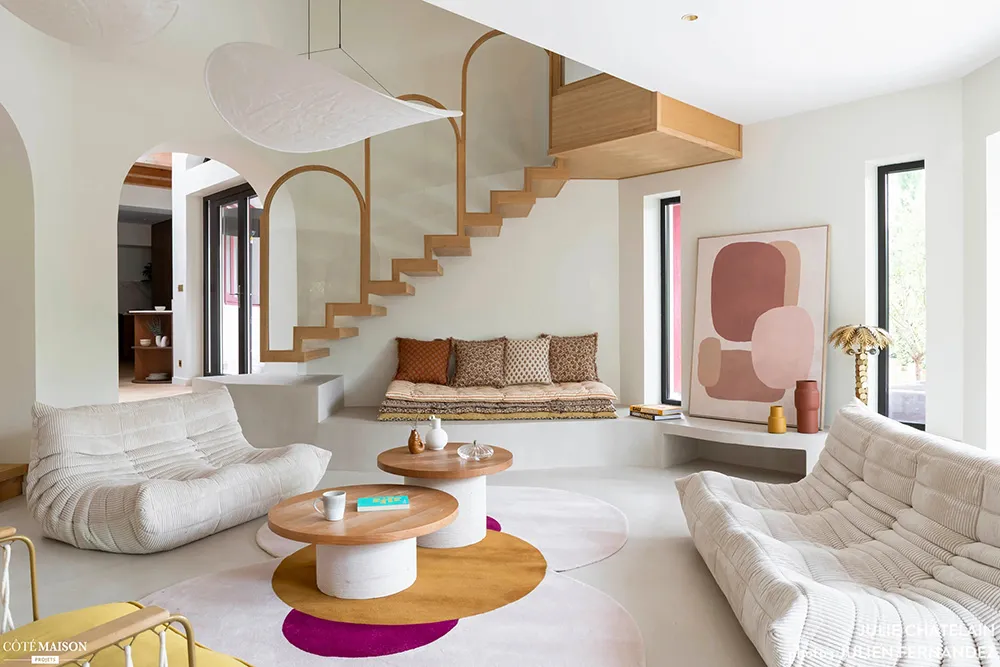 Design élégant dans des tons chauds pour une villa sur la côte atlantique de France - Gallery image 11