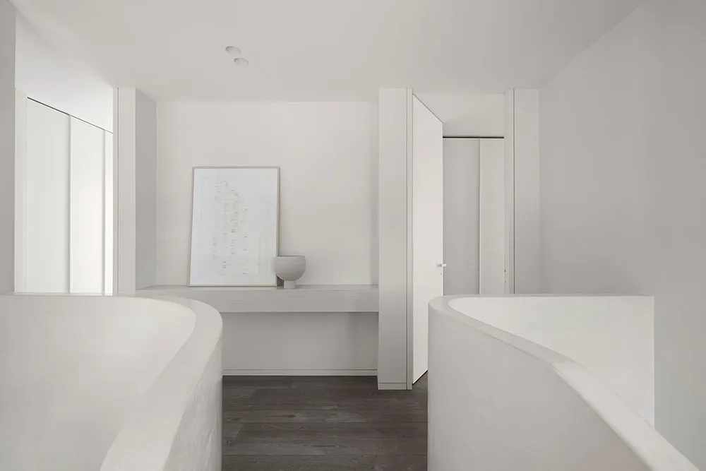 Works of Australian Photographer Lucas Allen - Gallery image 20