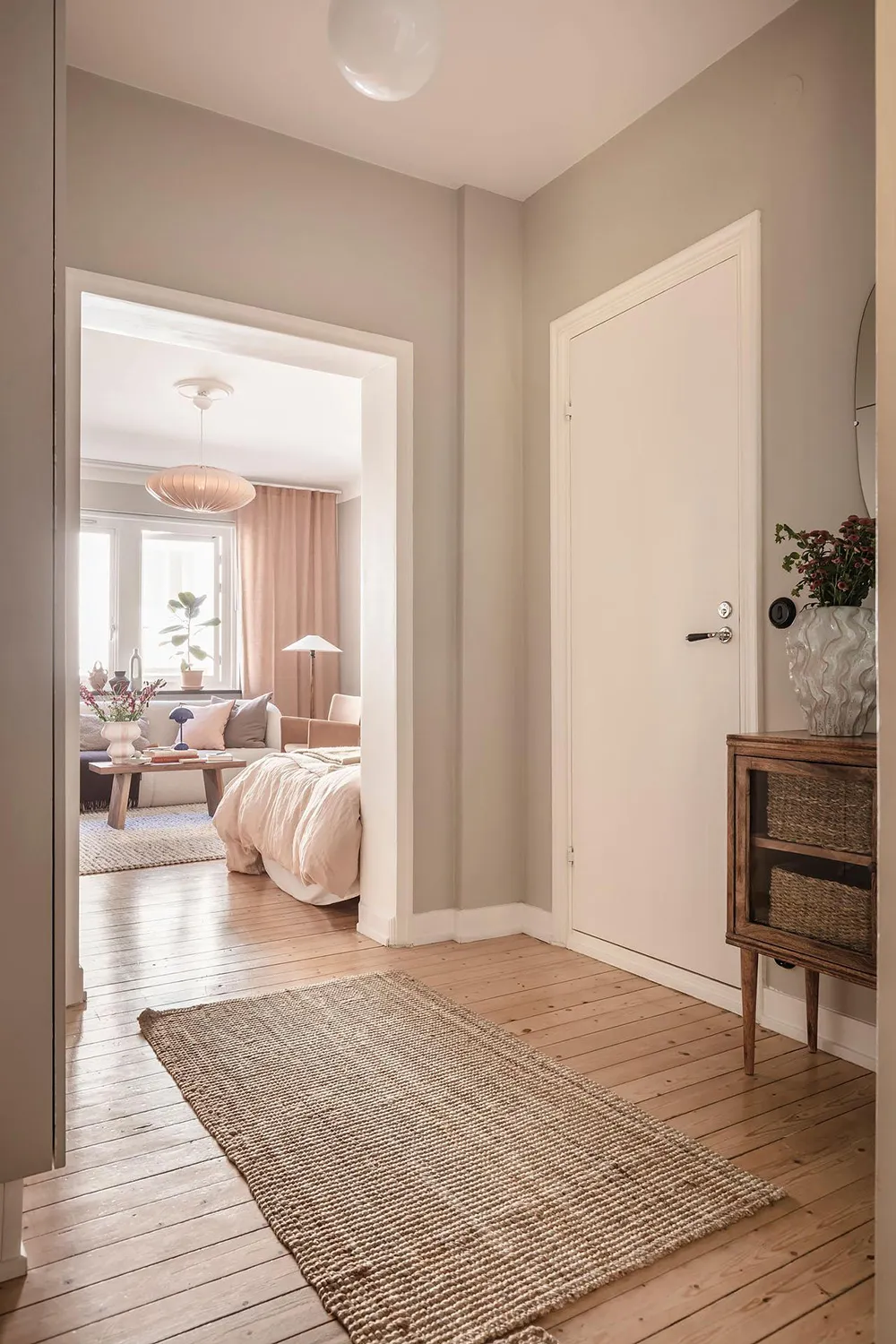 Невелика, але модна квартира в Швеції (36 кв. м) - Gallery image 25