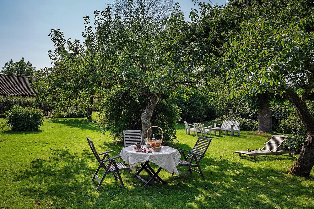 Обильний декор у квартирі в будинку XVIII століття у Гетеборзі - Gallery image 29