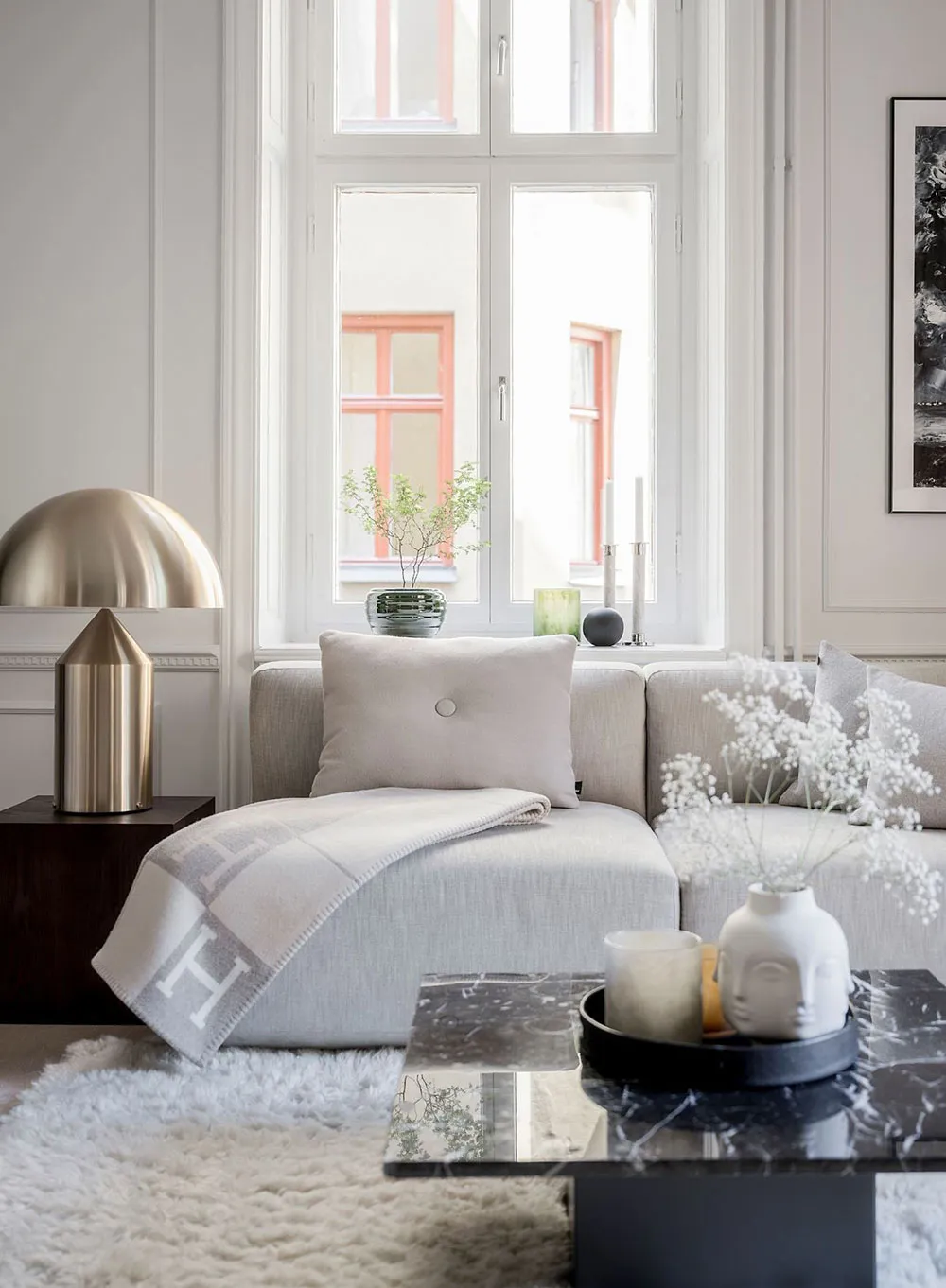 Nowoczesne wykończenie małej dwudziestki w starożytnym domu w Stokholmie (66 m²) - 2
