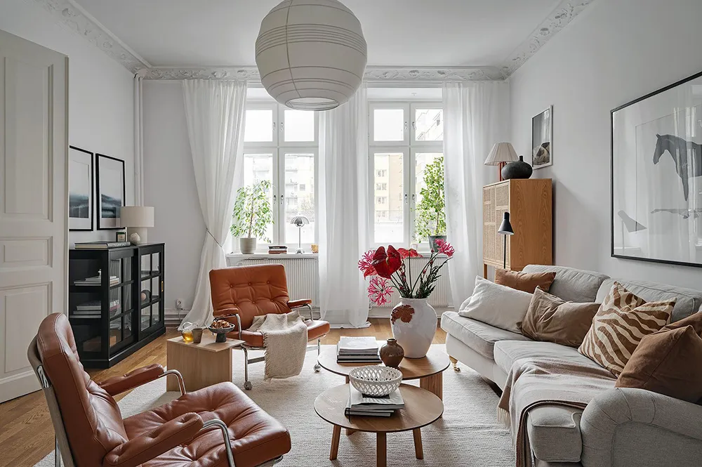 Скандинавская квартира с рыжими акцентами и зелёной обеденной - Gallery image 7