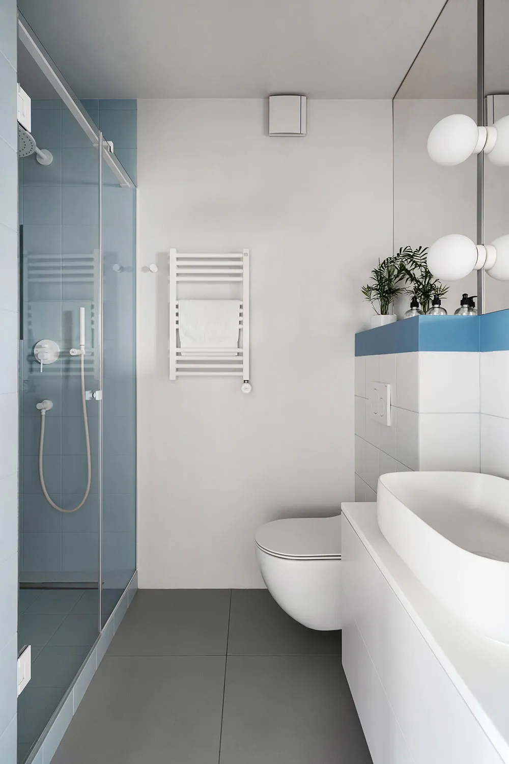 Rose, bleu, jaune : petite appartement à Kiev avec des accents pastel (32 m²) - Gallery image 19