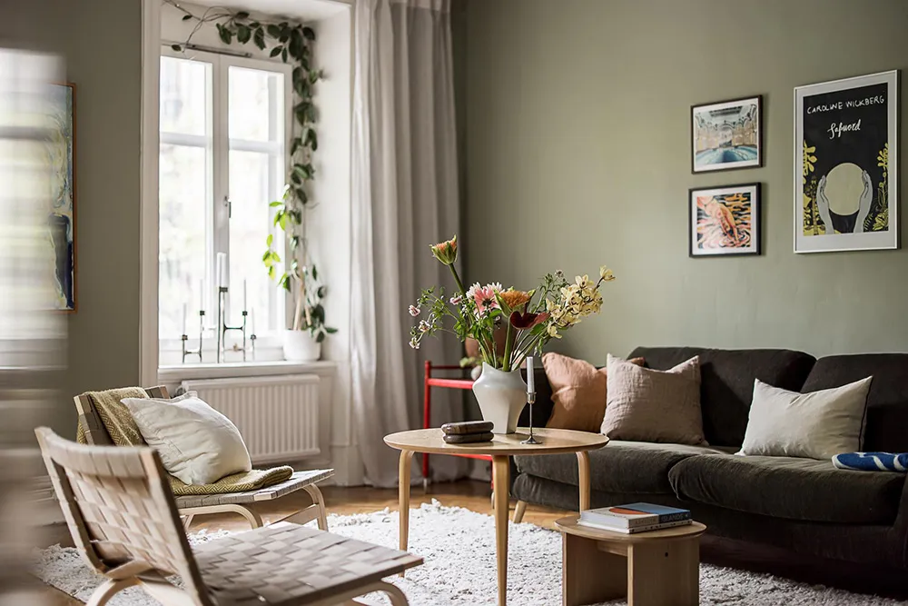 Huile d'olive et autres teintes vertes dans le design d'un appartement suédois (76 m²) - Gallery image 8