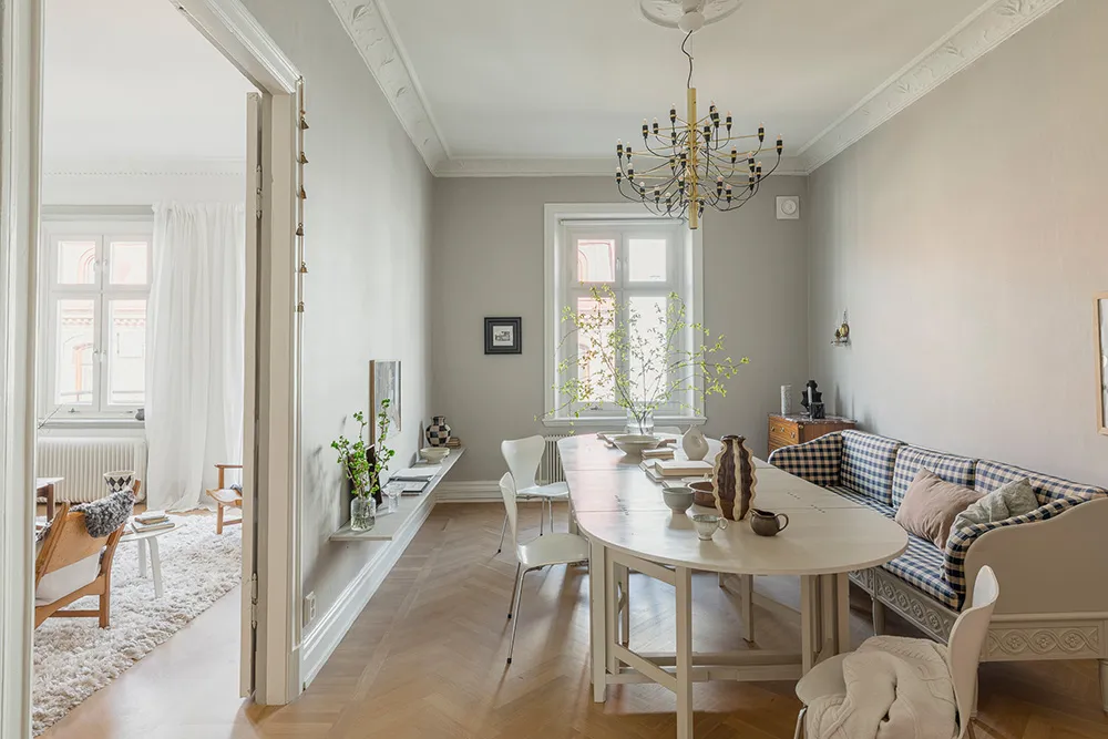 Jasny skandynawski wnętrze z skórzanympfu - Gallery image 18