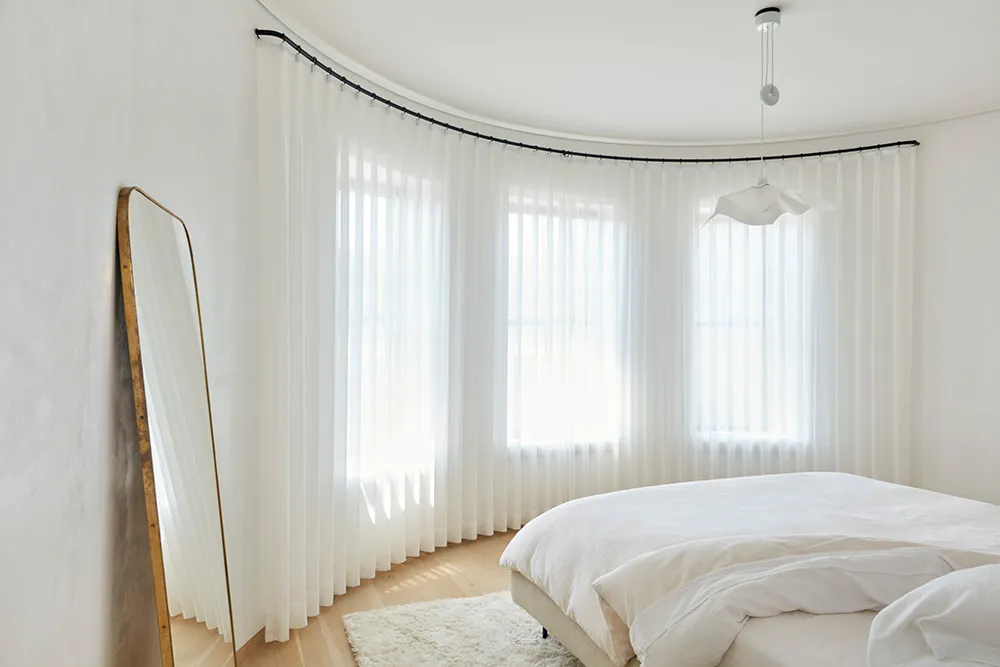 Intérieurs élégants de town-house à murs arrondis à New York - Gallery image 21