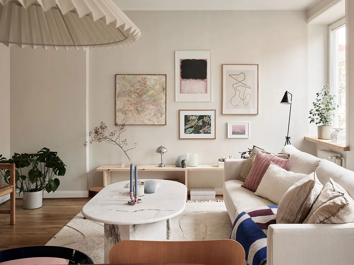 Простий і затишний монохромний інтер'єр у Швеції (59 кв. м) - Gallery image 3