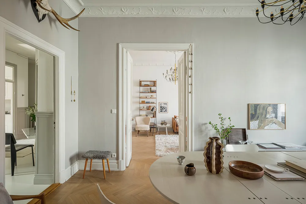 Jasny skandynawski wnętrze z skórzanympfu - Gallery image 20