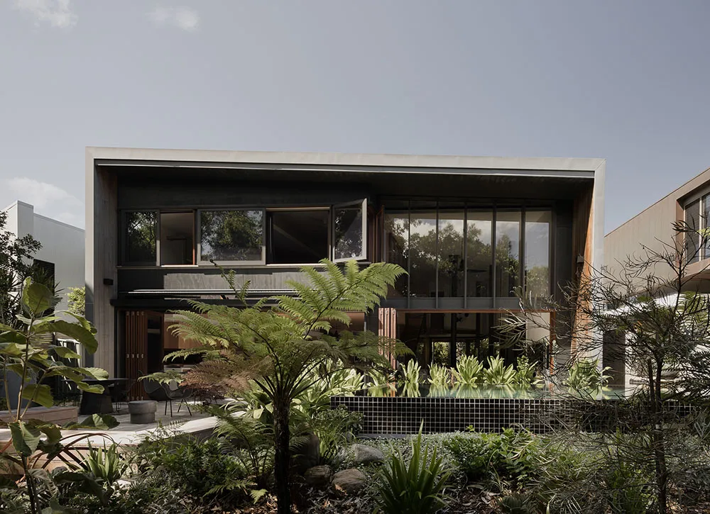 Atmospheric Modern Design in Harmony with Nature in Australia - Gallery image 2